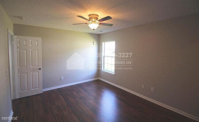Building Photo - 3 br, 2 bath House - 4000 Carolina Bay -