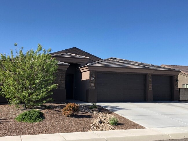 Foto del edificio - Spacious 4 Bedroom in Southern Vista Estates!