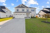 Primary Photo - Large 4 bedroom with flex space available ...