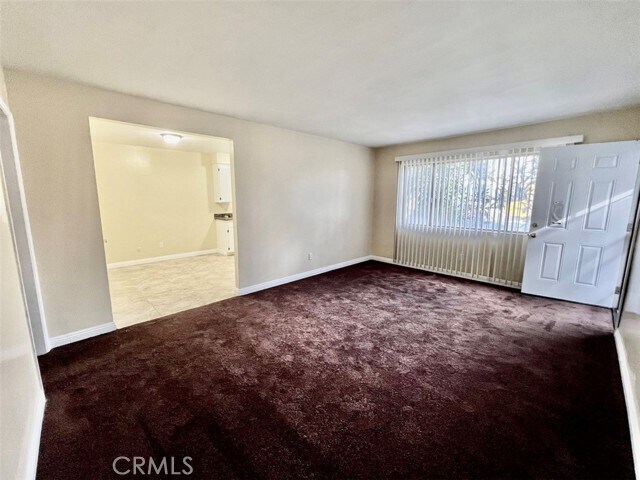 Foto del edificio - 38 Camelback Ave N