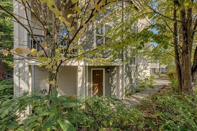 Foto del edificio - 3 Bed/ 2.75 Bath Townhome in Lynwood