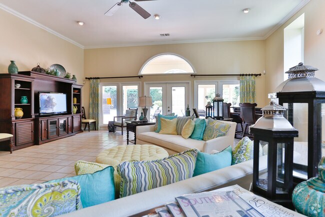 The Colony Apartments - Charlotte, NC | Apartments.com