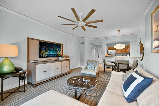 Foto del edificio - 455 Grand Bay Dr
