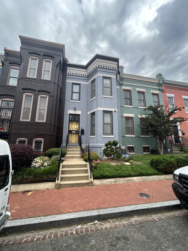 Primary Photo - 611 U St NW