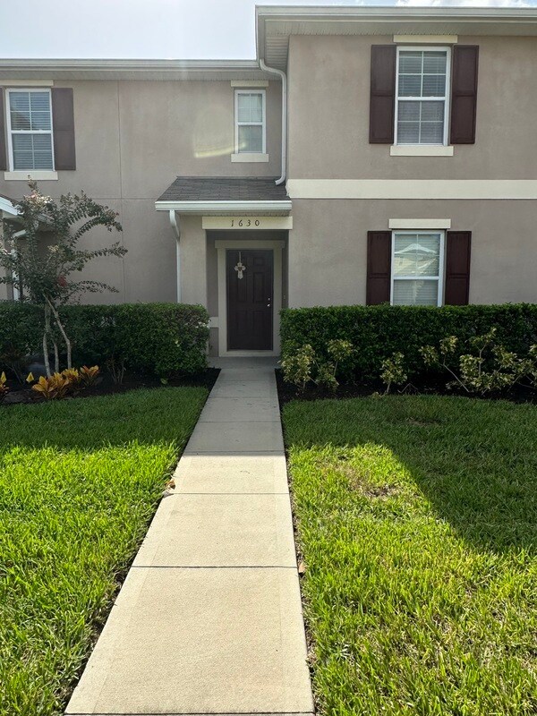 Foto del edificio - 1630 Hawksbill Ln