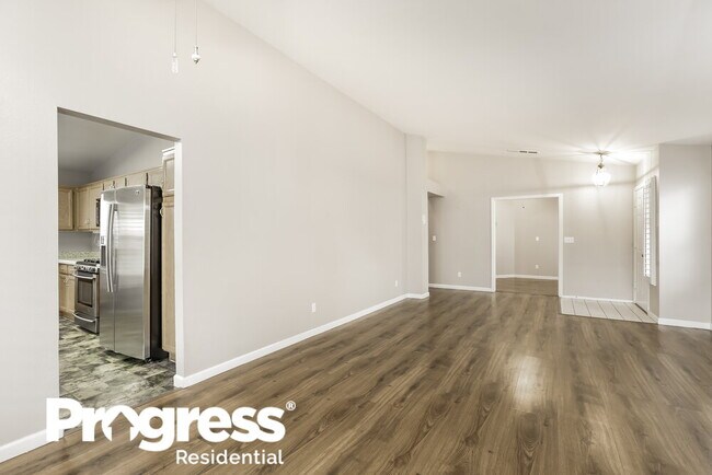 Building Photo - 6125 Wild Berry Dr