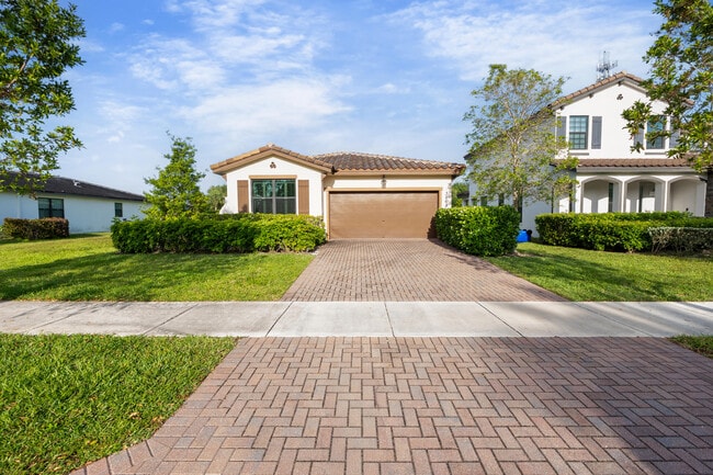 Building Photo - 3263 Dunning Dr