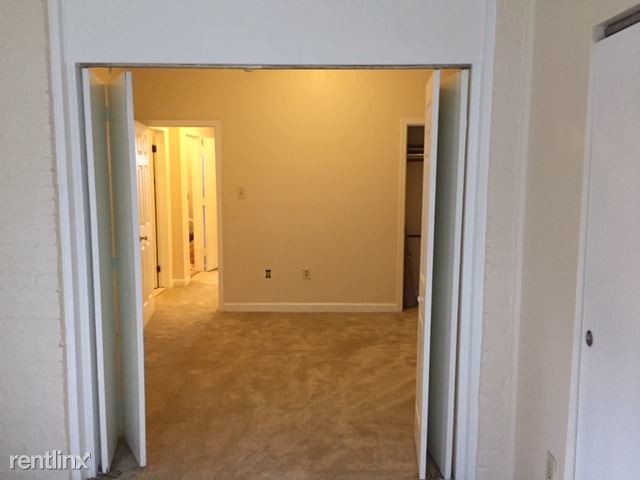 Foto del edificio - 2104 18th St NW