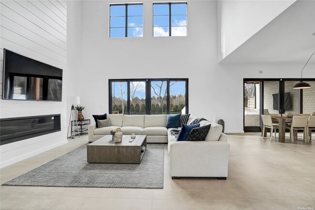 Foto del edificio - 4 Piperwoods Ln
