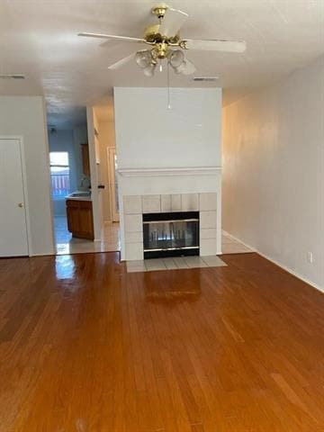 Foto del edificio - 3805 Brandon Park Dr