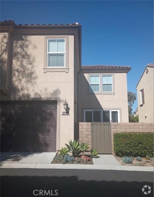 Building Photo - 2787 E Pacific Ct