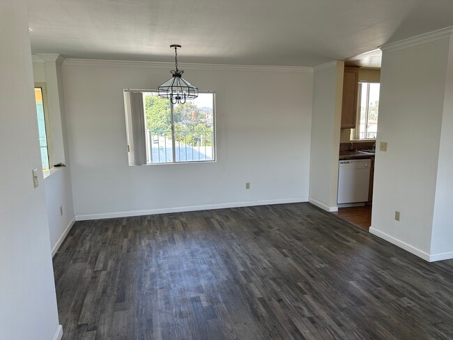 Foto del edificio - 4230 S Centinela Ave