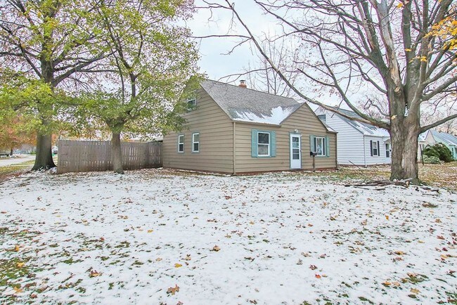 Foto del edificio - 369 E 232nd St