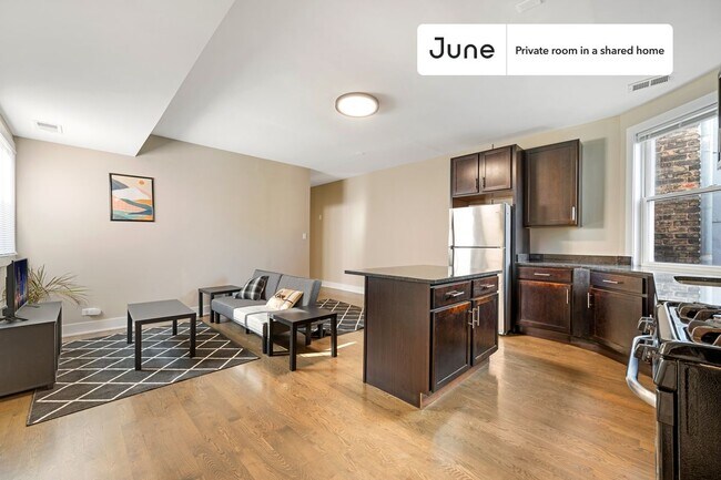 Foto del edificio - Room in Shared 4 bed/2 bath home