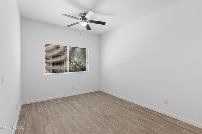 Foto del edificio - 2842 E Tracy Ln