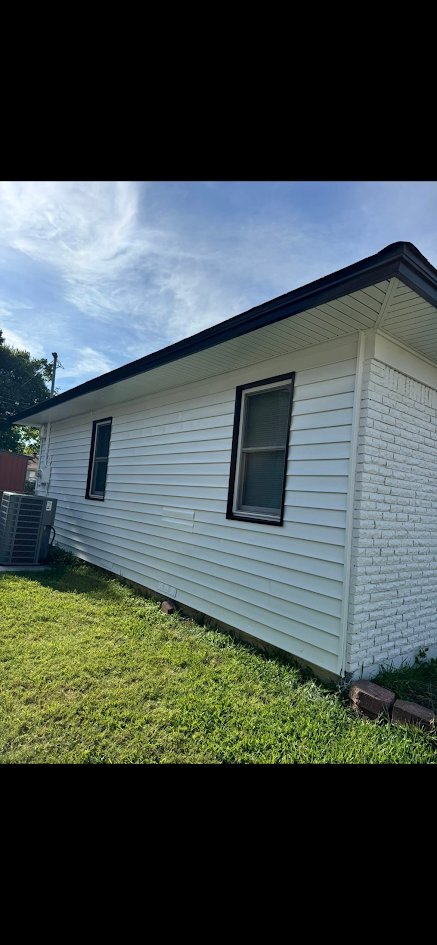 Building Photo - 406 Ridge St