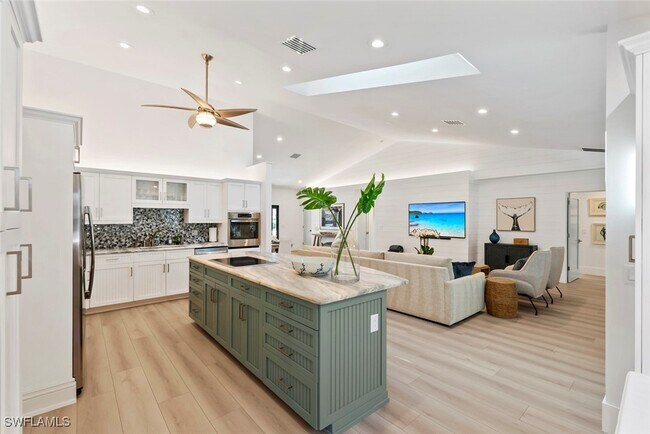 Foto del edificio - 339 4th Ave N