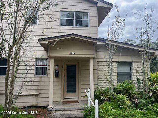 Foto del edificio - 803 Rockledge Dr