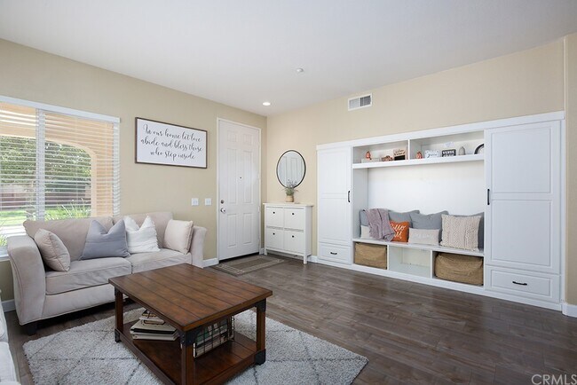 Photo - 1641 Parkplace Ln House