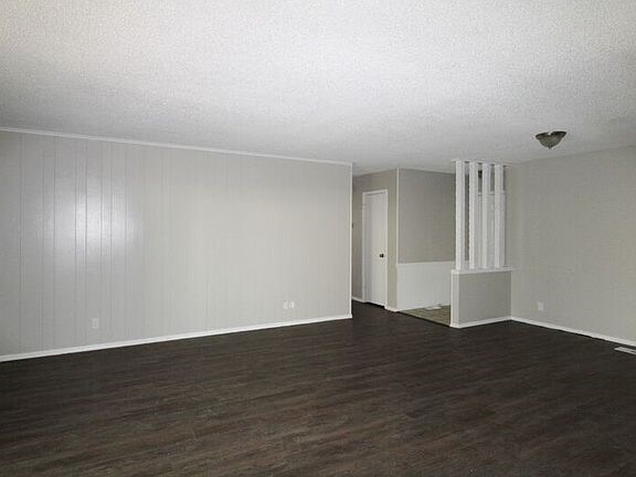 Foto del edificio - 9905 E 21st Pl