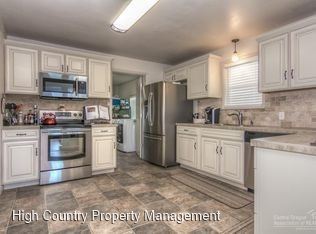 Foto del edificio - 2 br, 1.5 bath House - 1850 C Avenue