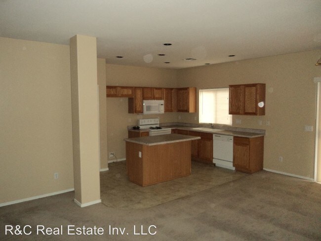 Foto del edificio - 7911 W Lumbee St