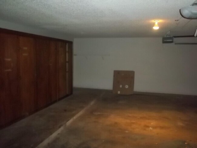 Foto del edificio - 8607 Utica Ave