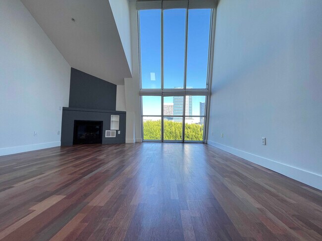 Foto del edificio - 300 Linden St