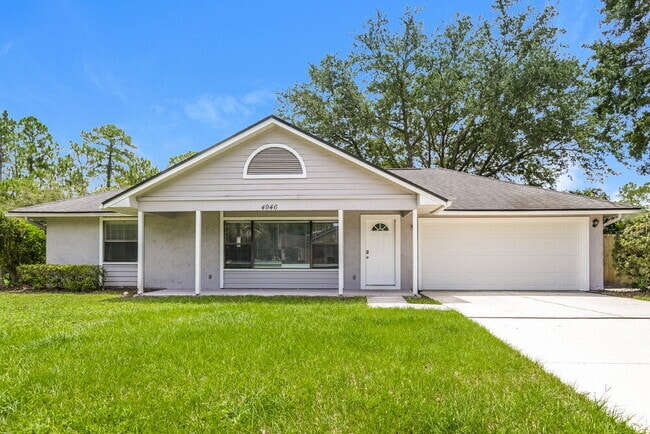 Building Photo - 4946 Irish Moss Dr S
