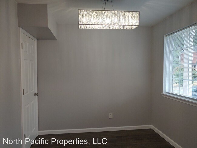 Building Photo - 3 br, 2.5 bath House - 8304 4th St NE