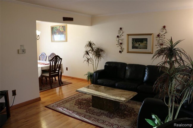 Foto del edificio - 35221 Lana Ln