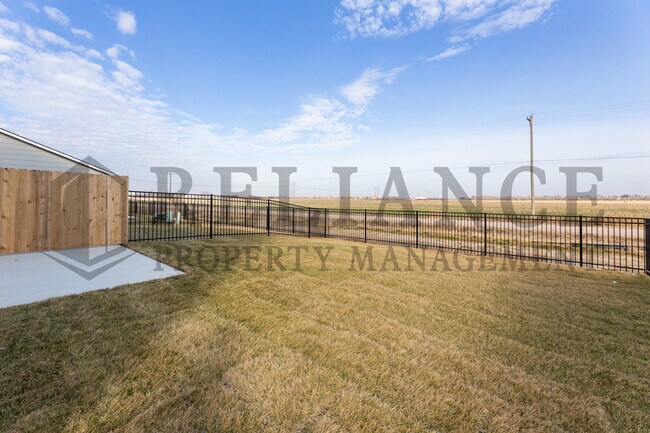 Foto del edificio - 12422 Blanford St