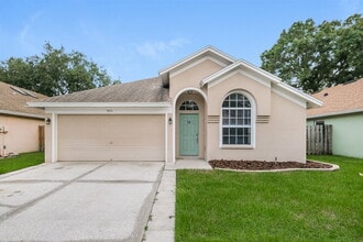 Building Photo - 5660 Paddock Trail Dr