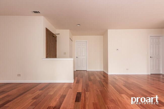 Área de la puerta principal - 6225 Trinity Dr