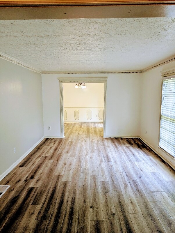 Foto del edificio - 4143 Rue St Michel