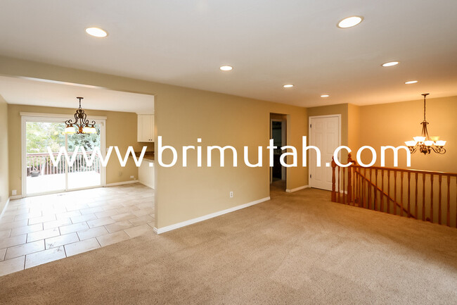Building Photo - 7268 S 2700 E