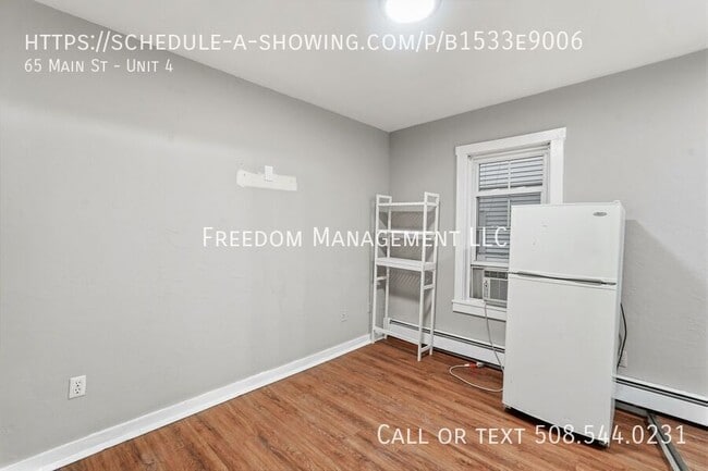 Foto del edificio - 65 Main St