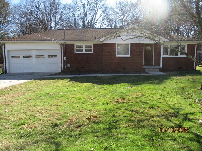 Foto principal - 122 Trantham St SW