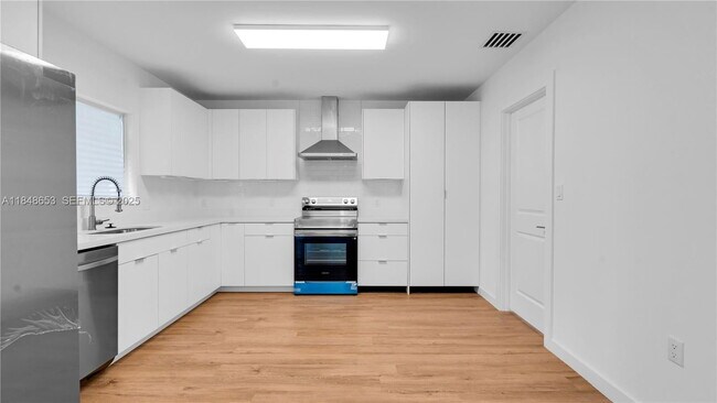 Foto del edificio - 18390 SW 103rd Ct