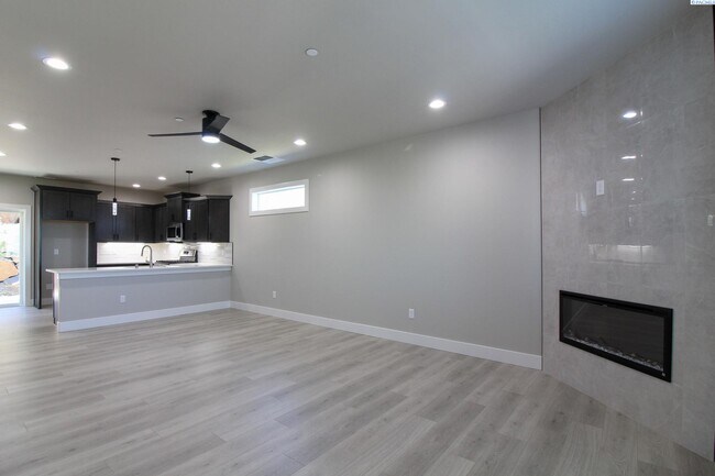 Foto del edificio - 3 Bedroom, 2.5 Bath Richland Townhouse