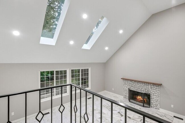 Foto del edificio - Stunning Private AIR CONDITIONED Dream Home in Coveted Bridal Trails