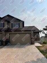 Building Photo - 124 Villa Way