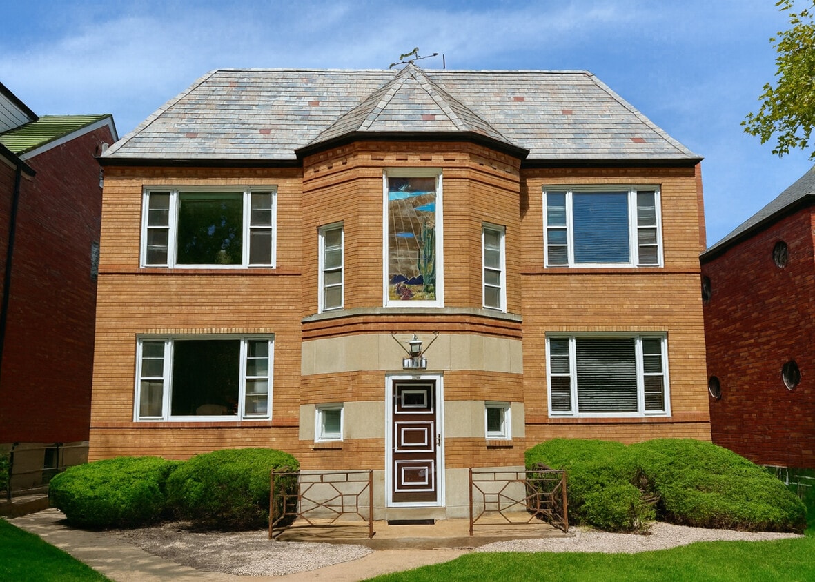 Foto principal - 6449 Nottingham Ave