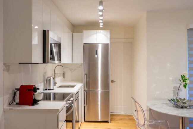 Photo du bâtiment - 1755 R. Saint-Denis