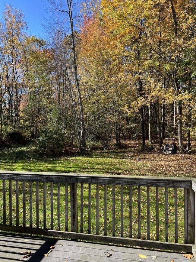 14 Juniper Rd, Derry, NH 03038 Townhome Rentals in Derry NH