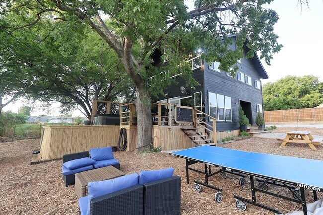 Foto del edificio - 6868 County Rd 889