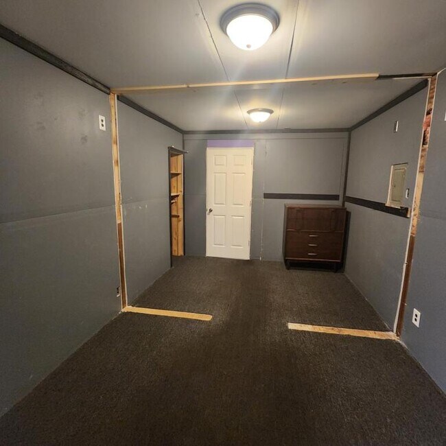 Foto del edificio - 309 W High St