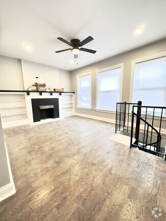 Building Photo - 1251 W Rosemont Ave