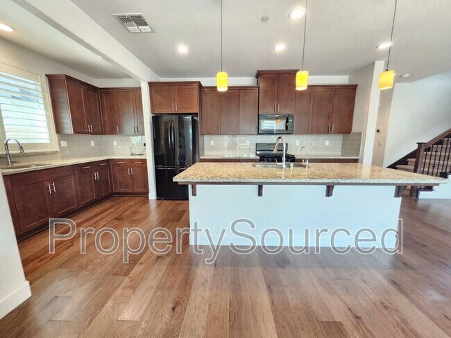 Building Photo - 17894 Amador Dr