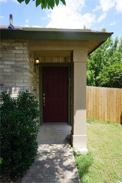 Building Photo - 7621 Marble Ridge Dr